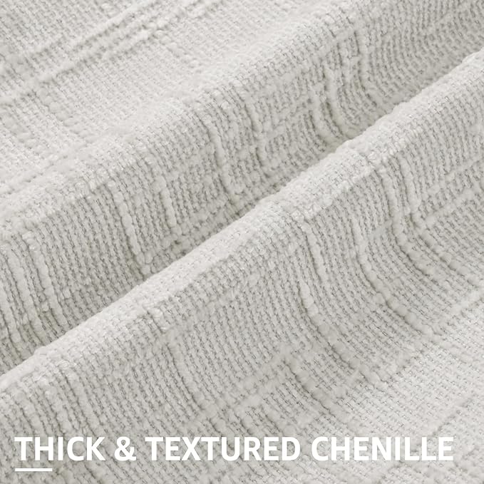 decorUhome Light Grey Chenille Throw Pillow Covers 16x16 Set of 2 Thick Textured Slubby Couch Pillow Covers Farmhouse Accent Modern Neutral Decorative Pillow Cases for Bed Sofa Living Room
