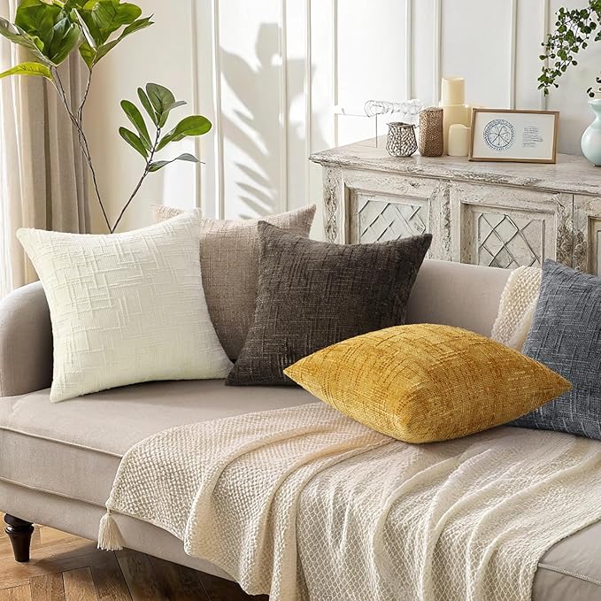 decorUhome Fall Oatmeal Chenille Throw Pillow Covers 18x18 Set of 2 Thick Textured Slubby Couch Pillow Covers Farmhouse Accent Modern Neutral Decorative Pillow Cases for Bed Sofa Living Room