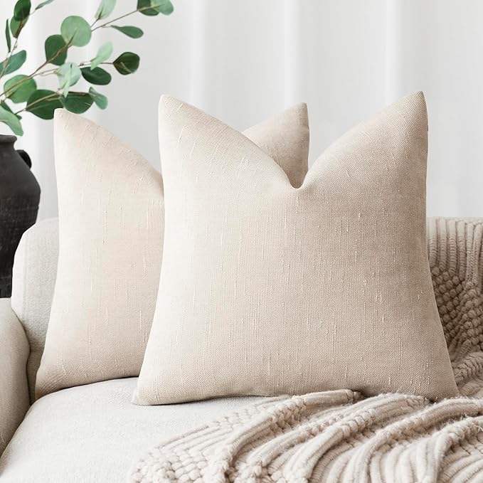 Foindtower Pack of 2 Soft Textured Throw Decorative Pillow Covers Square Accent Solid Cushion Cover Cozy Farmhouse Pillow Case with Zipper for Couch Sofa Bedroom Living Room 20x20 Inch, Light Beige