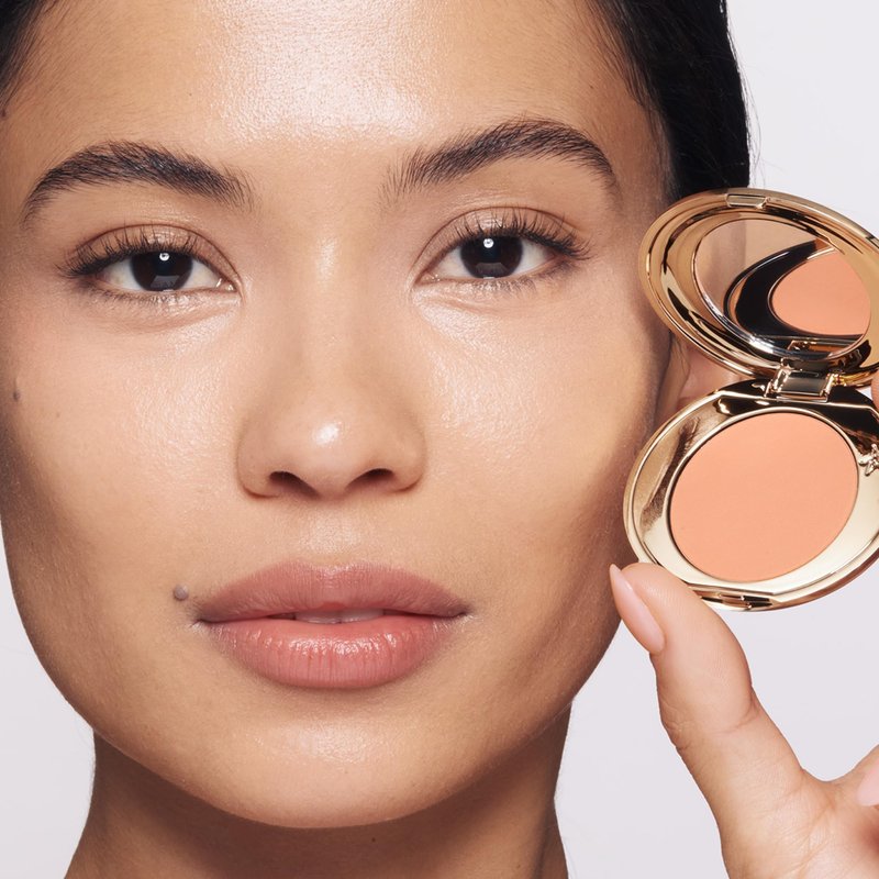 Charlotte Tilbury Magic Vanish Color Corrector - Buttery Cream Makeup to Help Reduce the Appearance of Dark Circles & Puffiness - Enriched with Mica to Reveal a Luminous Complexion - Medium