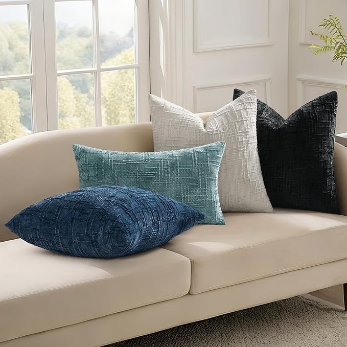 decorUhome Light Grey Chenille Throw Pillow Covers 16x16 Set of 2 Thick Textured Slubby Couch Pillow Covers Farmhouse Accent Modern Neutral Decorative Pillow Cases for Bed Sofa Living Room