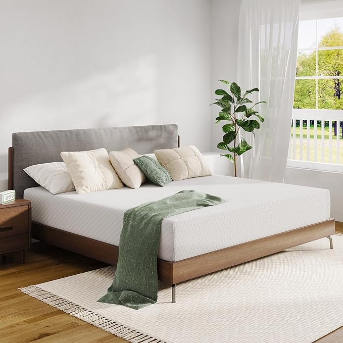 Novilla Queen Size Mattress, 10 Inch Memory Foam Mattress Queenfor Balanced Support & Pressure Relief, Cooling Comfort for Nightlong Refreshment, CertiPUR-US Certified Mattress in a Box, Medium Firm
