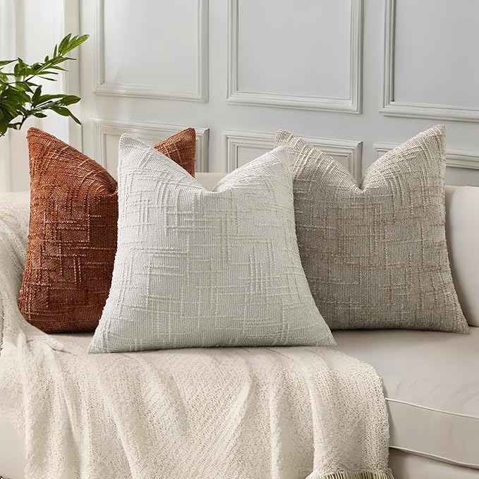 decorUhome Light Grey Chenille Throw Pillow Covers 16x16 Set of 2 Thick Textured Slubby Couch Pillow Covers Farmhouse Accent Modern Neutral Decorative Pillow Cases for Bed Sofa Living Room