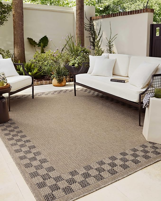 Loloi Chris Loves Julia Providence Collection PRC-01 Natural/Charcoal 8'-6" x 12', .12" Pile Height, Indoor/Outdoor Area Rug