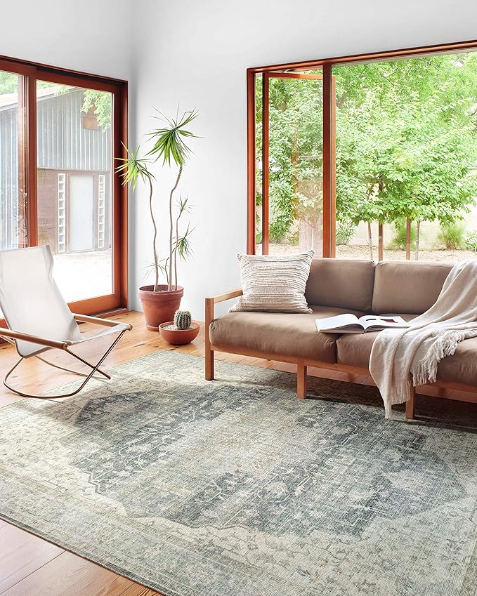 Loloi II Skye Collection SKY-12 Charcoal/Dove 2'-3" x 3'-9" Accent Rug